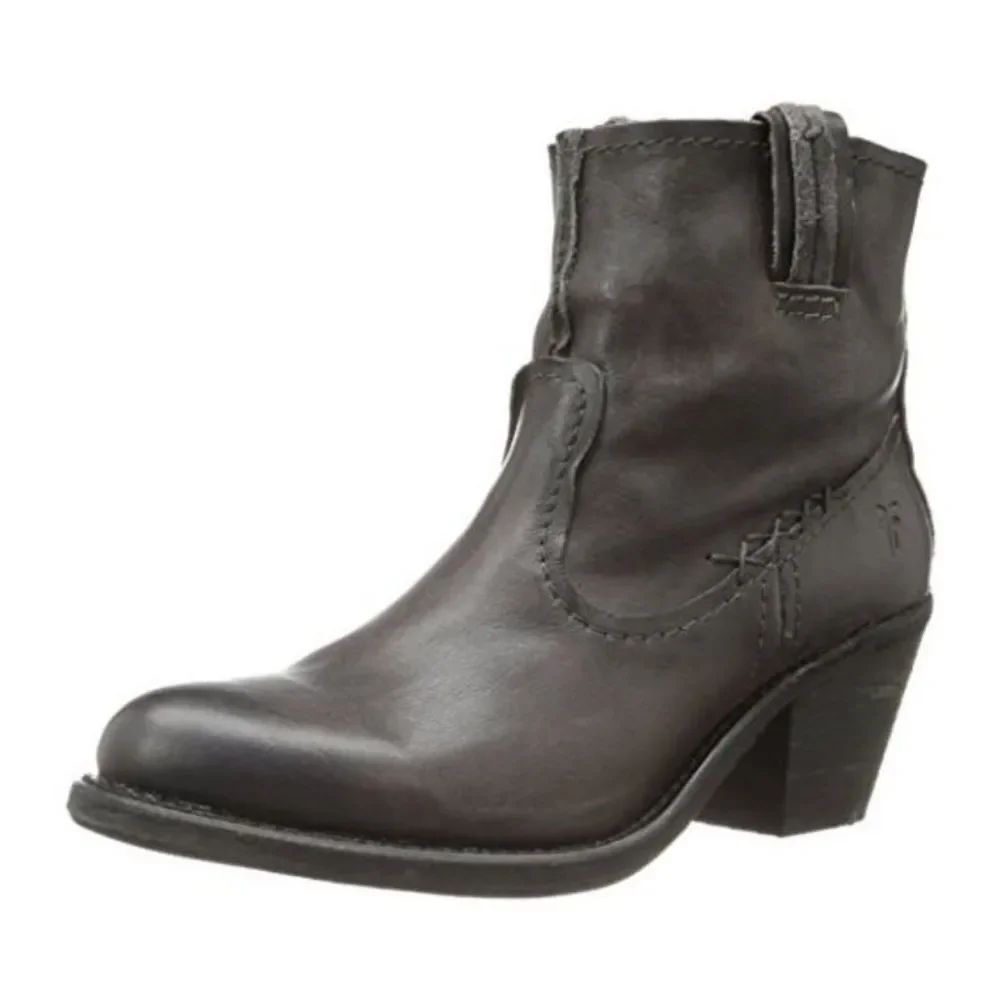 FRYE LeslieโArtisan Short Boots Charcoal Leather size 9.5